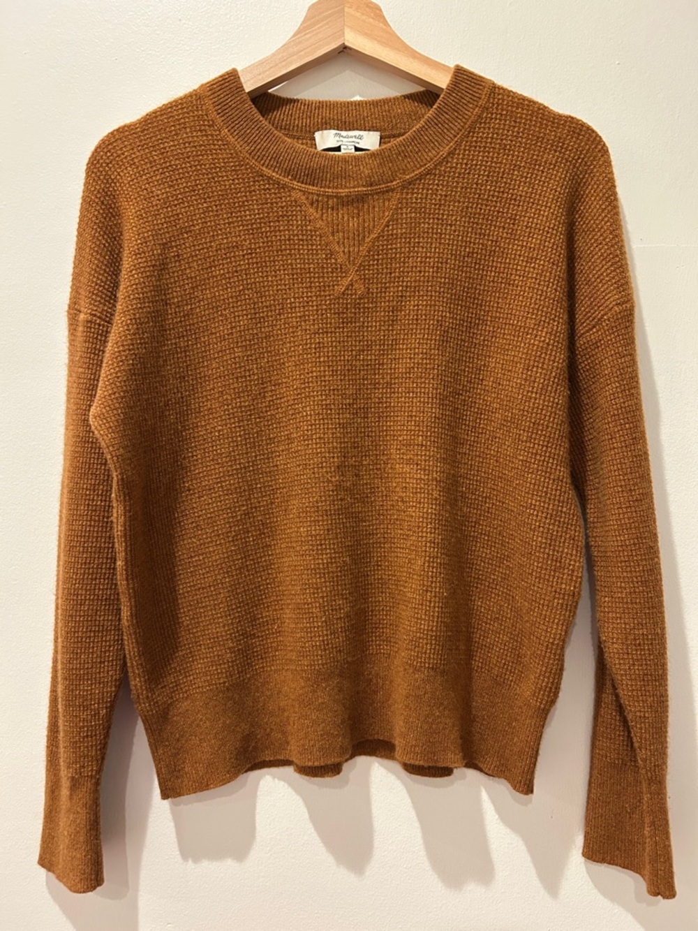 Madewell Cashmere Waffle Sweater in rust brown S